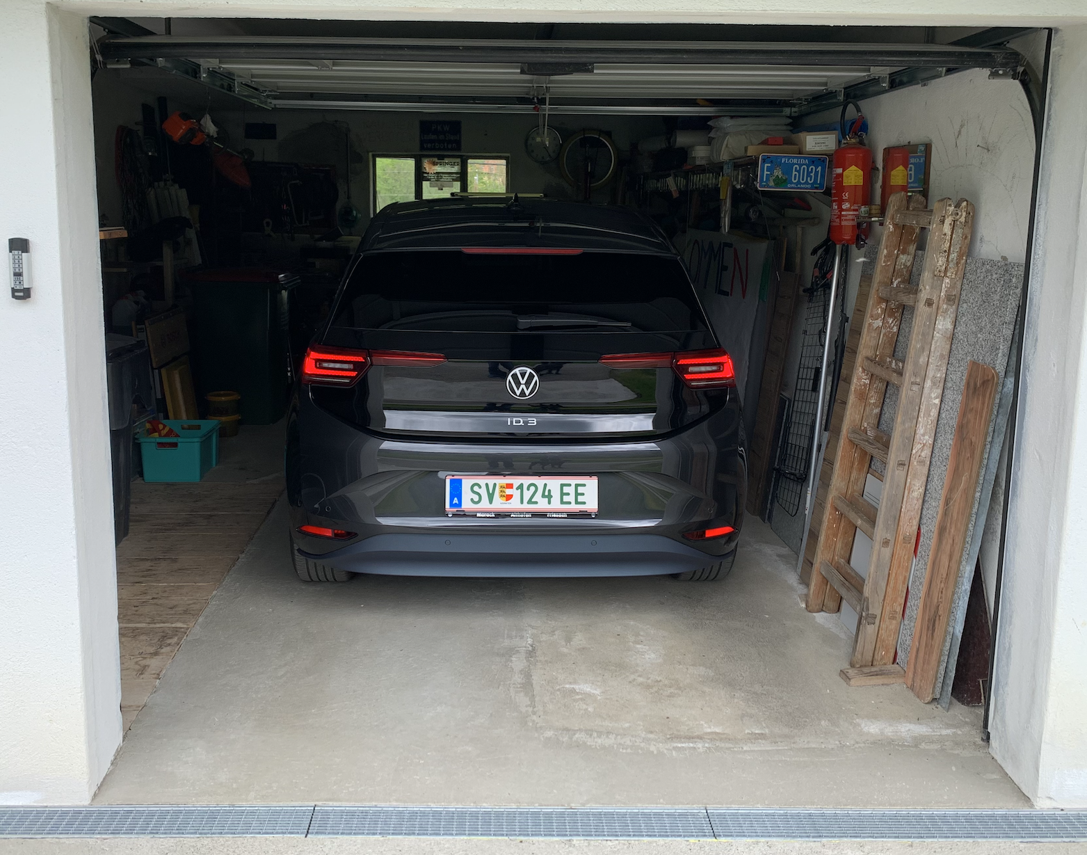 Eingeparkt im eigenen Stall ;-)